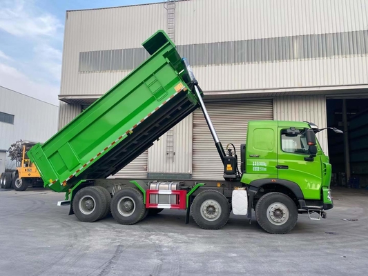 40 tonnellate camion di ribaltamento Sinotruck HOWO 8X4 Dump Mining utilizzato con trasmissione HW19710