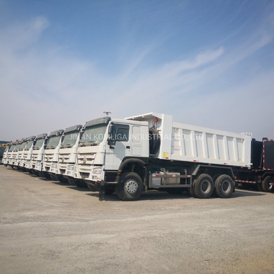 DOT certificato HOWO 6X4 Tipper Dump Truck con capacità di 18m3 e stile di sollevamento anteriore