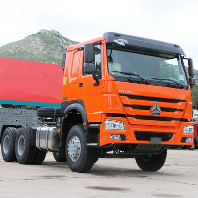 Sinotruck HOWO a trazione integrale 6X6 Camione a testa di trattore con capacità di carico 40-60 tonnellate