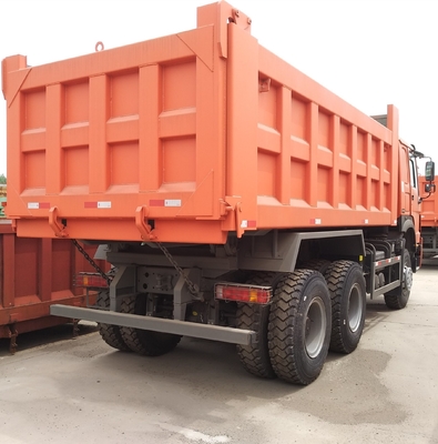 21-30 t Capacità di carico Sinotruk 25 t HOWO 336HP 16 metri cubici