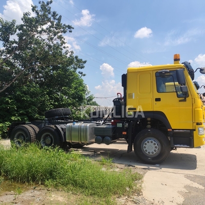 HOWO 371HP 6X4 10 Ruote Euro 2 Sinotruck Truck Light Head Trailer Tractor per l'Africa