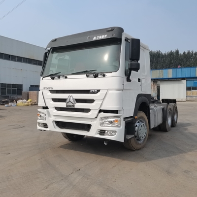 10f 2r Velocità Usato Sinotruck Tanzania Trattiere Testa del camion / Prime Mover per il beneficio