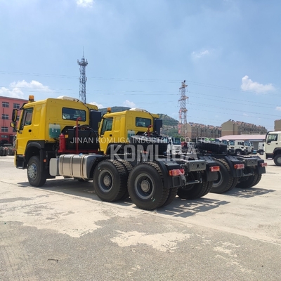 6X4 HOWO Sinotruk rimorchio con asse posteriore Hc16 Motore &gt; 8L e fabbricazione