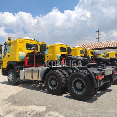 Base di trazione 50 /90 Sinotruk opzionale 420HP 371 6X4 HOWO testa trattore camion pesanti
