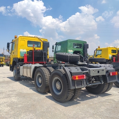 Sinotruk HOWO 10 ruote rimorchio motore camion trattore con ≤5 posti Zz4257s3241W