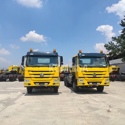 Sinotruk HOWO 10 ruote rimorchio motore camion trattore con ≤5 posti Zz4257s3241W