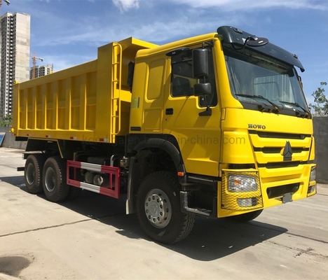Standard di emissioni Euro 2 Camionino Sinotruk HOWO utilizzato per i camion a gomma della Tanzania