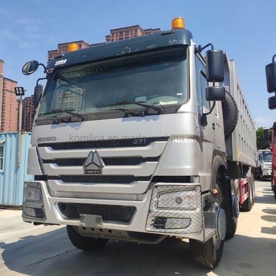 Progettazione di pneumatici radiali 41-50t Capacità di carico Sinotruk HOWO 8X4 40 Tonnes Dump Truck in Pakistan