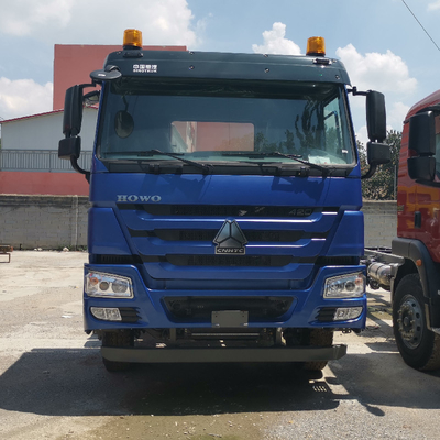 Progettazione di pneumatici radiali e cambio Hw19710 Sinotruk 6X4 HOWO Container Truck Head Used Tractor