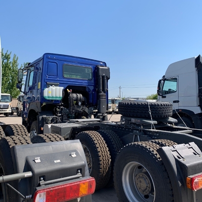 Progettazione di pneumatici radiali e cambio Hw19710 Sinotruk 6X4 HOWO Container Truck Head Used Tractor