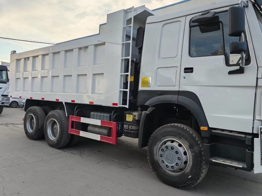Sinotruk di seconda mano HOWO camion camion usati con guida giusta 20cbm dimensione del secchio
