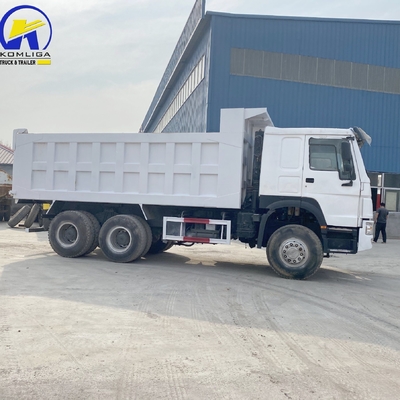 6X4 Used Sinotruk HOWO Dump Truck / Tipper 371HP 375HP con una cabina da letto e aria condizionata
