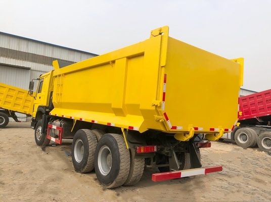 Un carro con aria condizionata Sinotruck HOWO 371 420HP Heavy Duty 10 Wheeler Tipper Truck 40t
