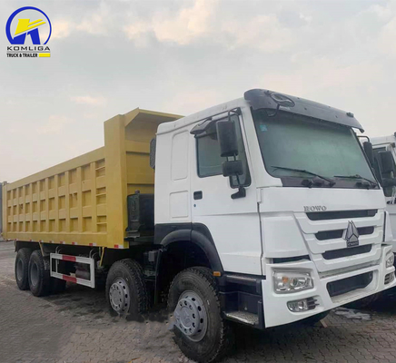 Sinotruk HOWO 70 tonnellate con sollevamento idraulico