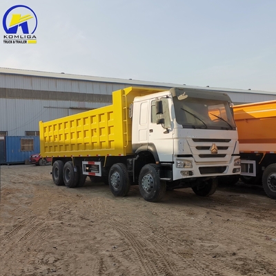 Sinotruk HOWO 70 tonnellate con sollevamento idraulico