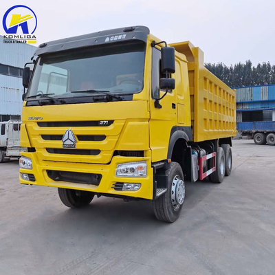 LHD/Rhd HOWO Sinotruk 15 metri cubi di scaricatore di rifiuti Valvola idraulica con capacità del motore &gt; 8L