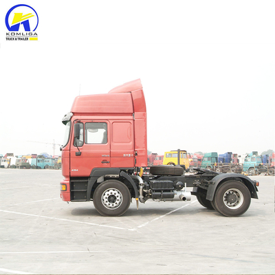 Richiesta personalizzata Shacman 6X4 Tractor Trailer Head Truck con capacità di carico da 21 a 30 t