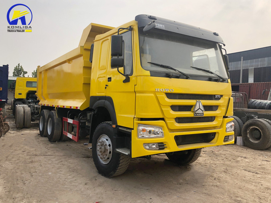 6X4 371 HP Sinotruck HOWO Dump Truck con pneumatici radiali e motore ad alta capacità