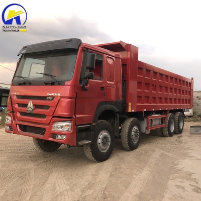 Sinotruck HOWO 8X4 Camion a cappello Usato Sinotruck Camion a scarico con sistema di sterzo Zf8118