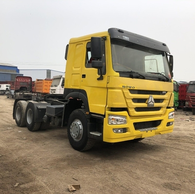 Cisterna di petrolio in alluminio da 400L Sinotruk HOWO Trailer Head Tractor Truck per il mercato etiope