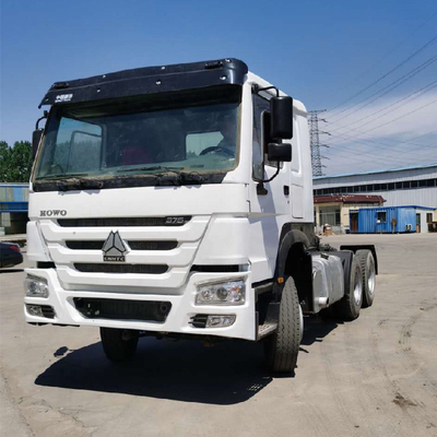 In ottime condizioni Sinotruk HOWO di seconda mano con 2 marce di ritorno