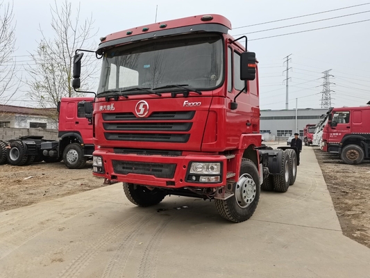 21-30 t Capacità di carico 6X4 Shacman Truck Tractor Trailer Head con cilindrata e cilindrata del motore &gt; 8L