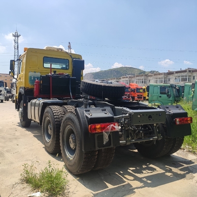 Hw76 cabina HOWO usato testa del trattore 3 assi 6X4 per entro il vostro budget 6800*2500*3200mm