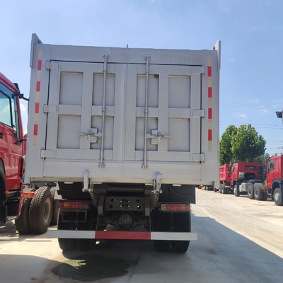Sinotruk 371HP 420HP 12 ruote camion di scarico HOWO 8X4 camion di scarico per il carico di merci