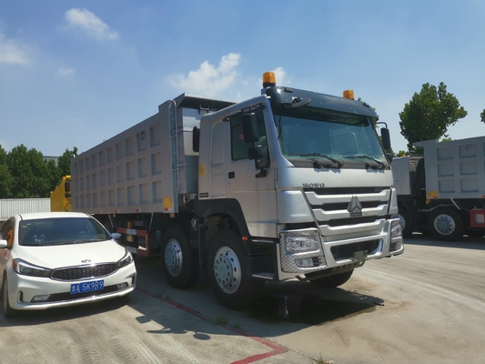 6×4 pneumatici radiali design Sinotruk 8X4 HOWO Diesel Dongfeng 12 ruote Dump Truck per l'estrazione mineraria