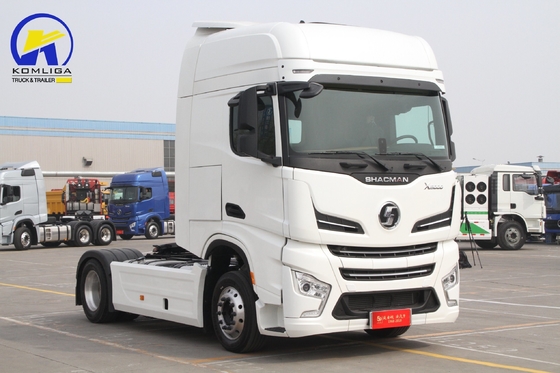 Usato Shacman 4X2 6tyles Semi Trailer Tractor Truck Perfetto per i mercati di campagna