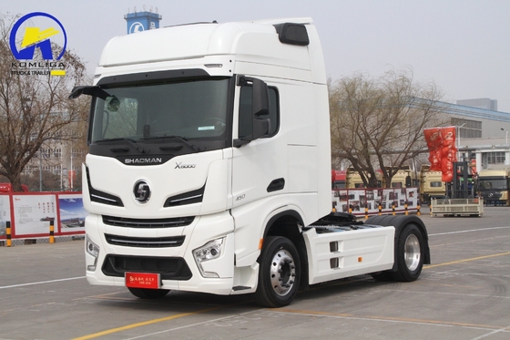 Usato Shacman 4X2 6tyles Semi Trailer Tractor Truck Perfetto per i mercati di campagna