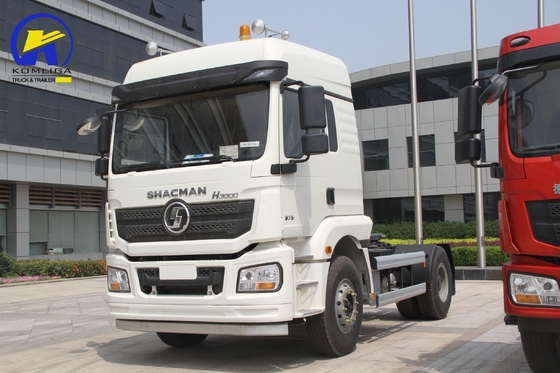 6 ruote Shacman 4X2 Light Trailer Head Truck per ≤5 posti e 400L Aluminum Oil Tanker