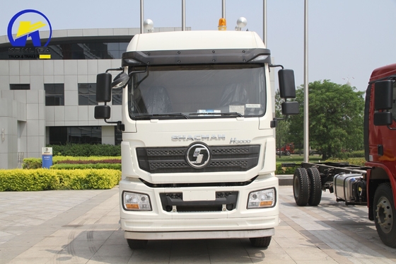 6 ruote Shacman 4X2 Light Trailer Head Truck per ≤5 posti e 400L Aluminum Oil Tanker