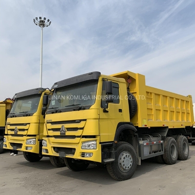 Prezzi accessibili Motore a gomma 2017 Modello 371HP 10 Ruote Usato Motore a gomma Camionino