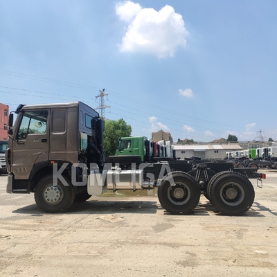 Sinotruk HOWO 6X4 Camion-trattore pesante con una capacità di carico di 40-60 tonnellate