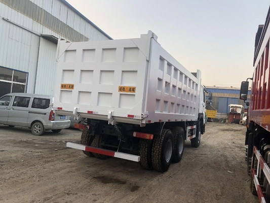 20 metri cubi 10 ruote 20 tonnellate 30 tonnellate 371 CV 375 CV Camionetto di scarico usato Sinotruk HOWO 6X4