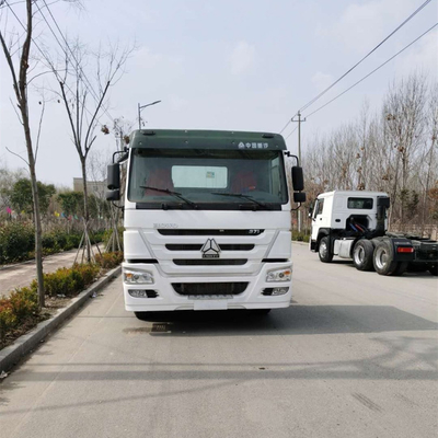 Sinotruck HOWO 6X4 testa motrice principale per rimorchio a trasmissione manuale tipo 6800*2500*3200mm