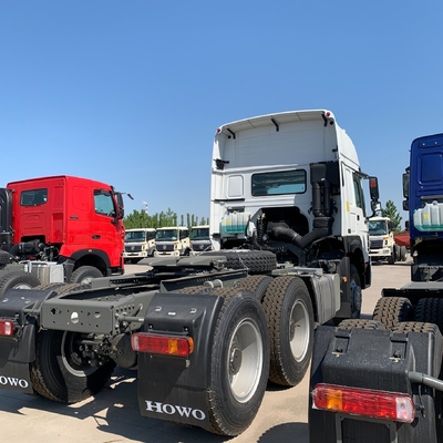 Potenza 351-450 CV ECE certificato Sinotruk HOWO 6X4 camion trattore per il trasporto di rimorchi