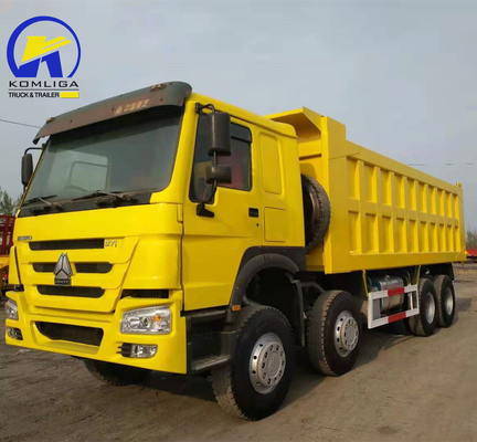 Usato HOWO 8X4 12 Ruote Pesante Dump Tipper Truck 8500 * 2500 * 3400mm per il sito di estrazione mineraria
