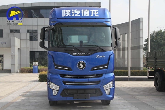 Shacman X6000 10 ruote 380 HP camion trattore con Euro 2 standard di emissioni e cabina a tetto piatto