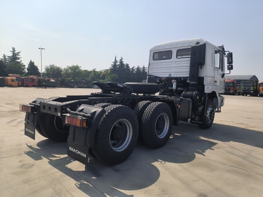 Shacman 6X4 Camion pesante &gt; 8L Capacità del motore Uomo 7.5 tonnellate Asse anteriore/utilizzato per rimorchio