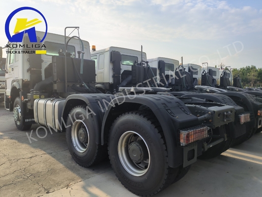 Sinotruck HOWO 6*4 400 HP Camionetto a testa di trattore con pneumatici 315/80r22.5