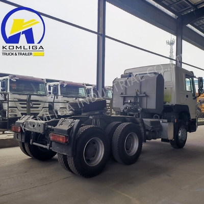 Sinotruk Cargo Heavy Duty HOWO 6X4 Trailer Head Tractor Truck con rapporto di velocità 3,36