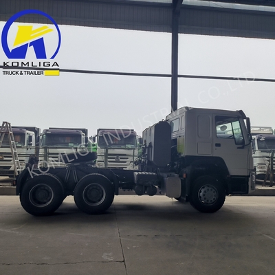 Sinotruk Cargo Heavy Duty HOWO 6X4 Trailer Head Tractor Truck con rapporto di velocità 3,36