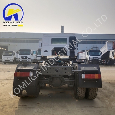 Camion a testa di trattore usato Sinotruk HOWO 6X4 con capacità di carico da 40-60 tonnellate