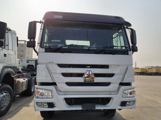 Capacità di carico grande 3 assi 6X4 HOWO camion trattore per l'Africa Base di trazione 50 /90 opzionale
