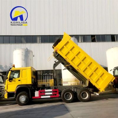 Parti di ricambio tecniche per il trasporto di Sinotruk HOWO 6X4 30 tonnellate 10 ruote in Africa