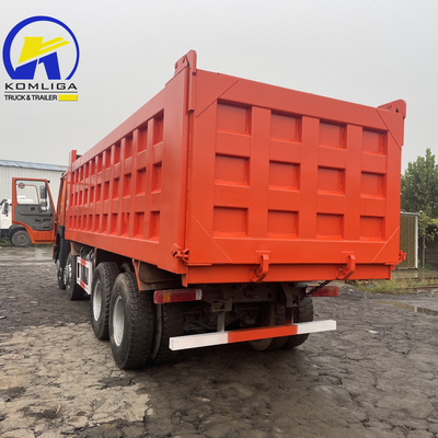 351-450 CV Sinotruk HOWO 8X4 camion a ribaltatore con capacità di carico di 50 t