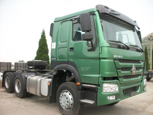 Sinotruk HOWO 6*4 420 CV Camion capo rimorchio Camion trattore con 6800*2500*3200mm Dimensione