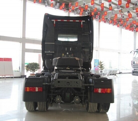 6×4 trasmissione manuale Sinotruk HOWO T7h Usato Trailer Head Prime Mover